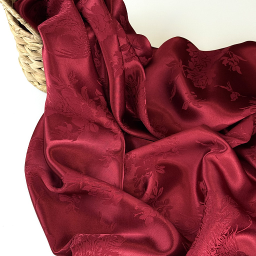 картинка Вискозный шелк жаккардовый "Императорский павлин" бордо от интернет магазина