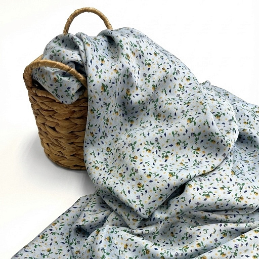 картинка Ткань плательная "Голубые цветочки" от интернет магазина