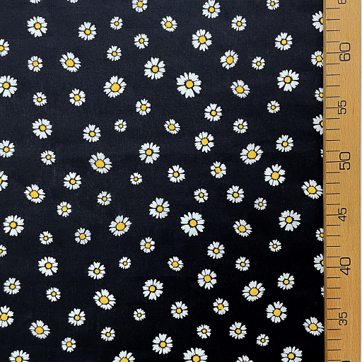 картинка Поплин "Маргаритка" черный фон от интернет магазина