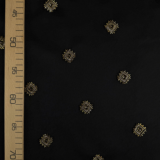 картинка Плательно-костюмная черная с золотой вышивкой от интернет магазина