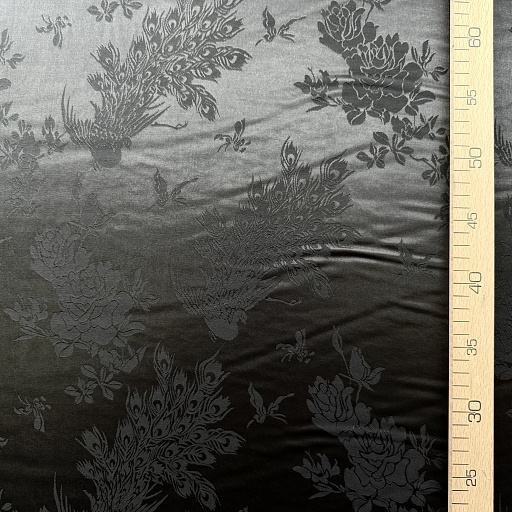 картинка Вискозный шелк жаккардовый "Императорский павлин" черный от интернет магазина