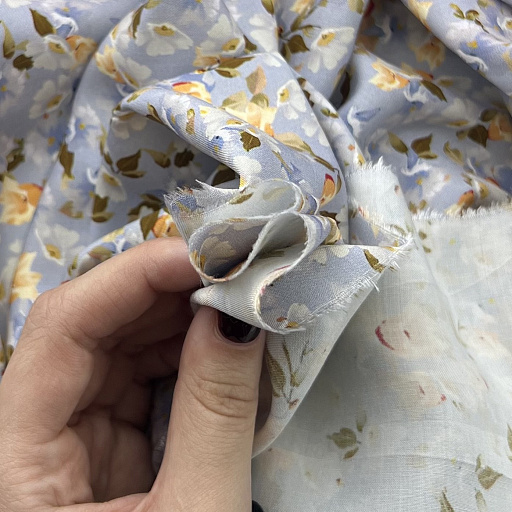 картинка Ткань плательная "Лея" от интернет магазина