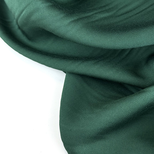 картинка Шелк вискозный цвет ЗЕЛЕНЫЙ от интернет магазина